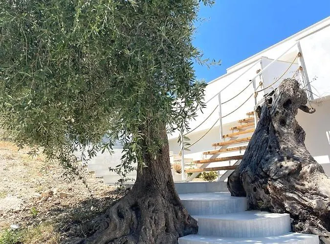 בית חווה Le Fronde