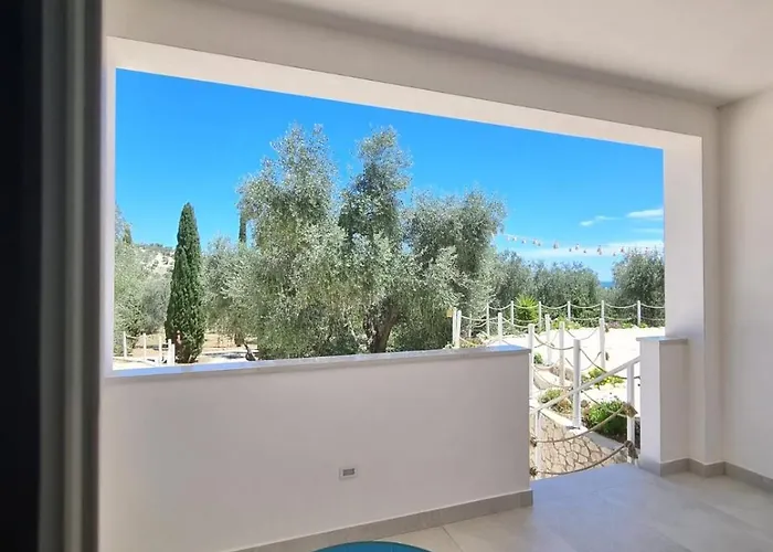 בית חווה Le Fronde *